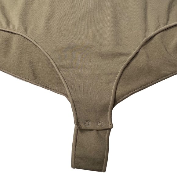 SKIMS Essential Scoop Neck Bodysuit NEW Clay Womens 4X/5X - Picture 8 of 13